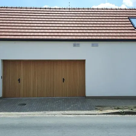 U Francuza Apartment Straznice Exterior photo
